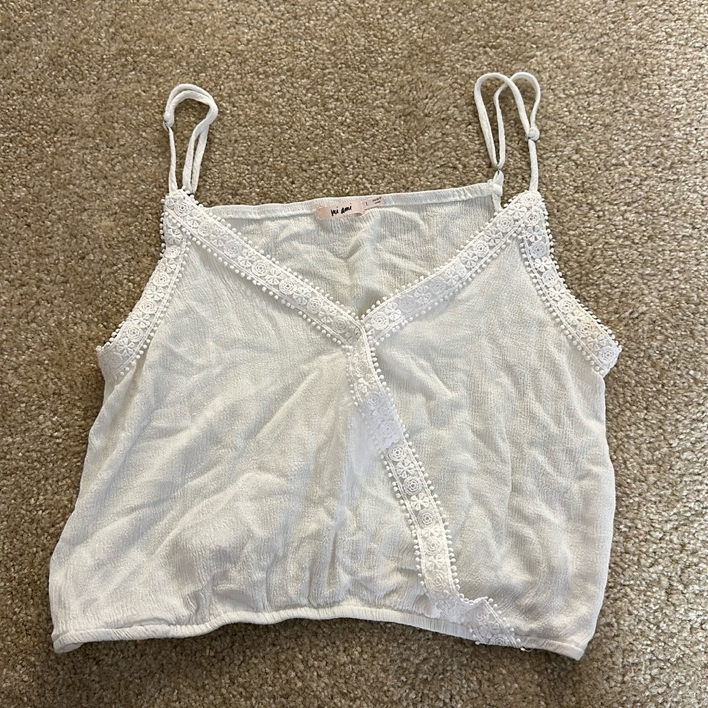 Cute crop top